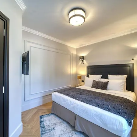 Marvellous 5 Bed Centre Apartment Cannes